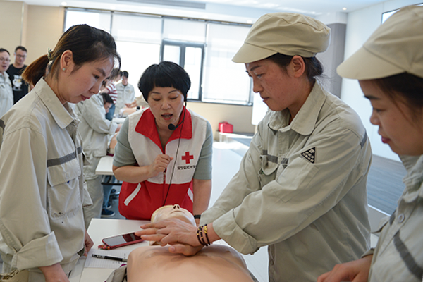 ��������(�й���)���޹�˾����